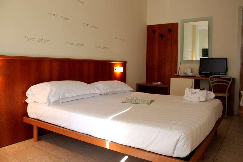 Leonardo Hotel Parma Quarto foto